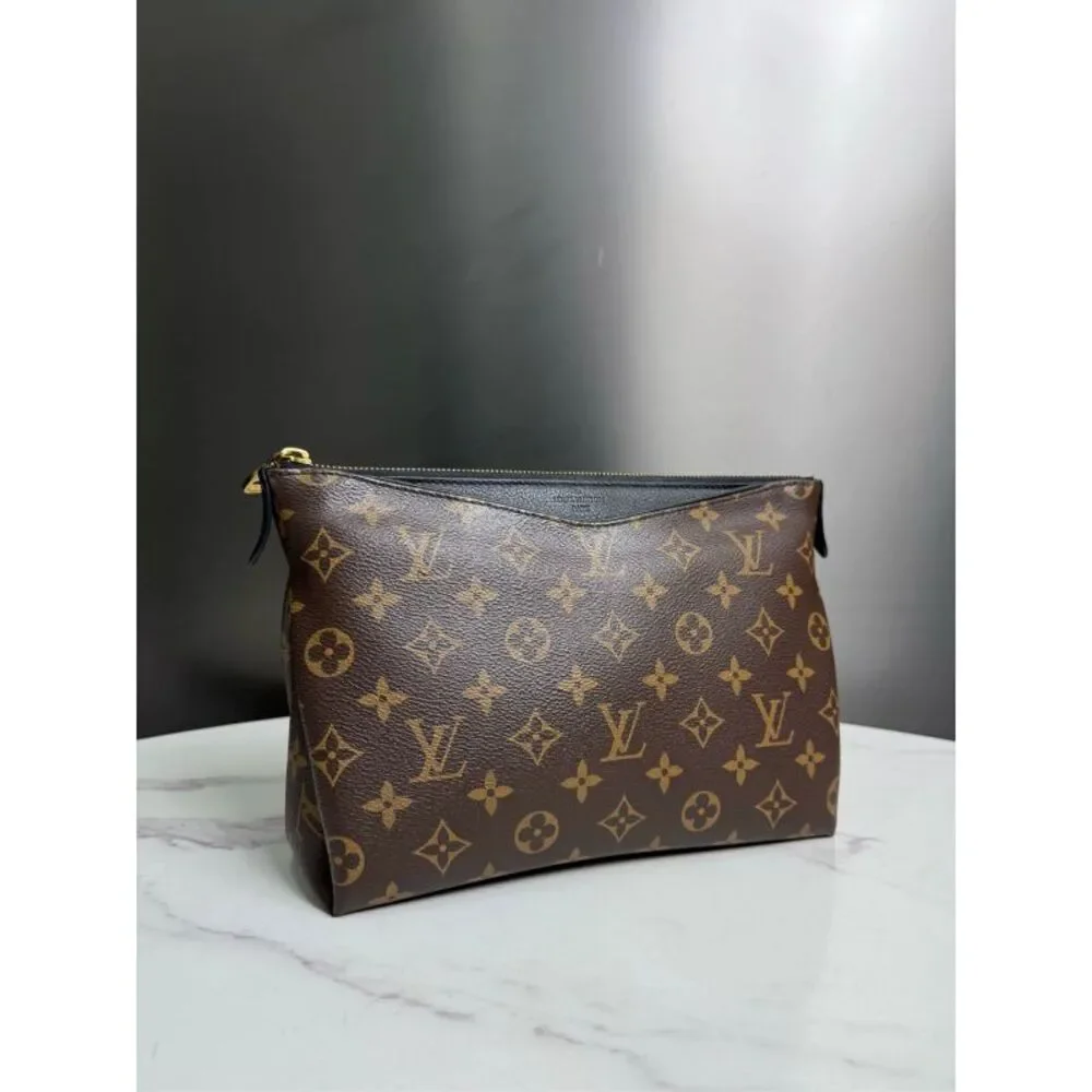 Louis Vuitton Women Pre-Loved Bag Very Good Condition